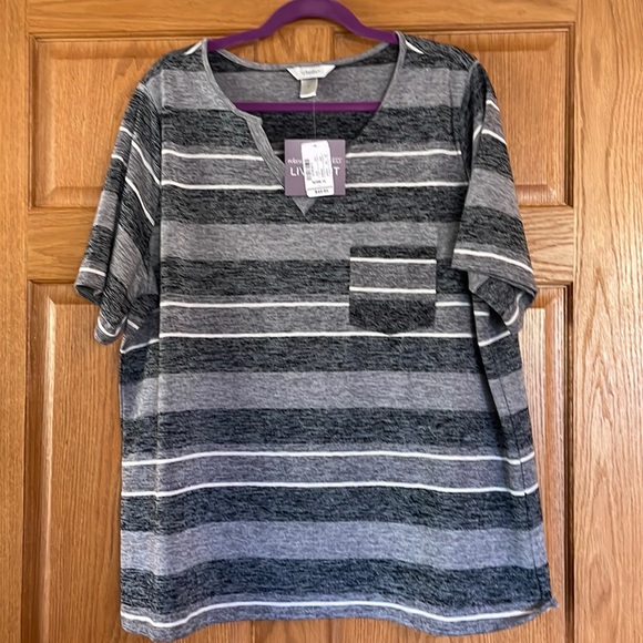 CJ Banks Tops - CJ Banks Shirt Short Sleeve NWT Size 1X Navy/Gray